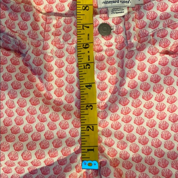 Vineyard Vines skinny jeans with pink seashells 0 - Picture 9 of 11